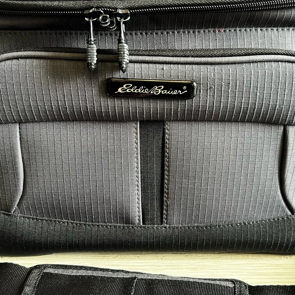 EUC!!! Eddie Bauer Charcoal and Black Carry On Travel Bag